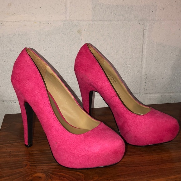 Stephanie II By ShoeDazzle heels - Picture 2 of 3
